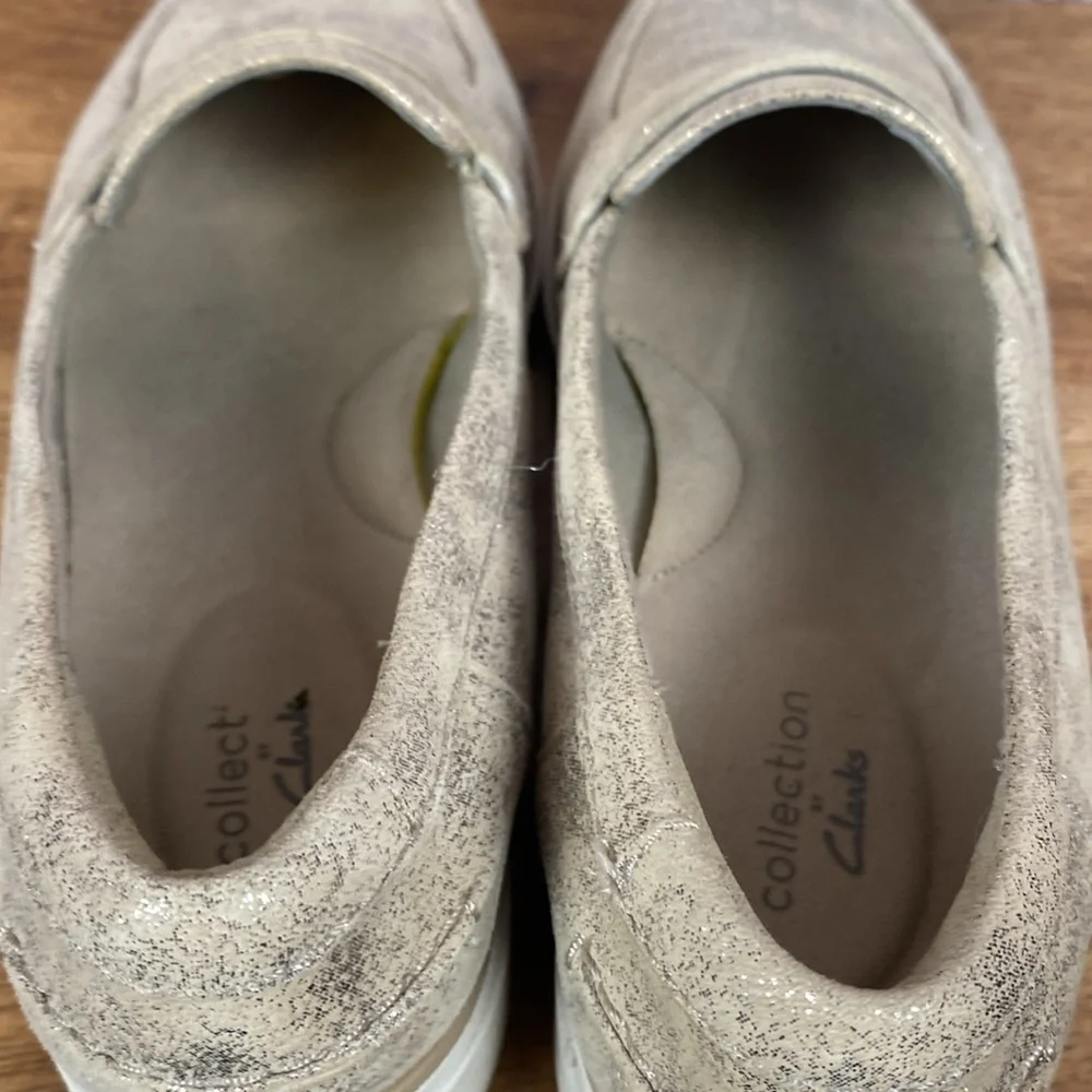 Clarks Womens Sharon Ranch Gold Metallic Platform Slip On Comfort Loafers Sz 8.5 - Picture 11 of 15